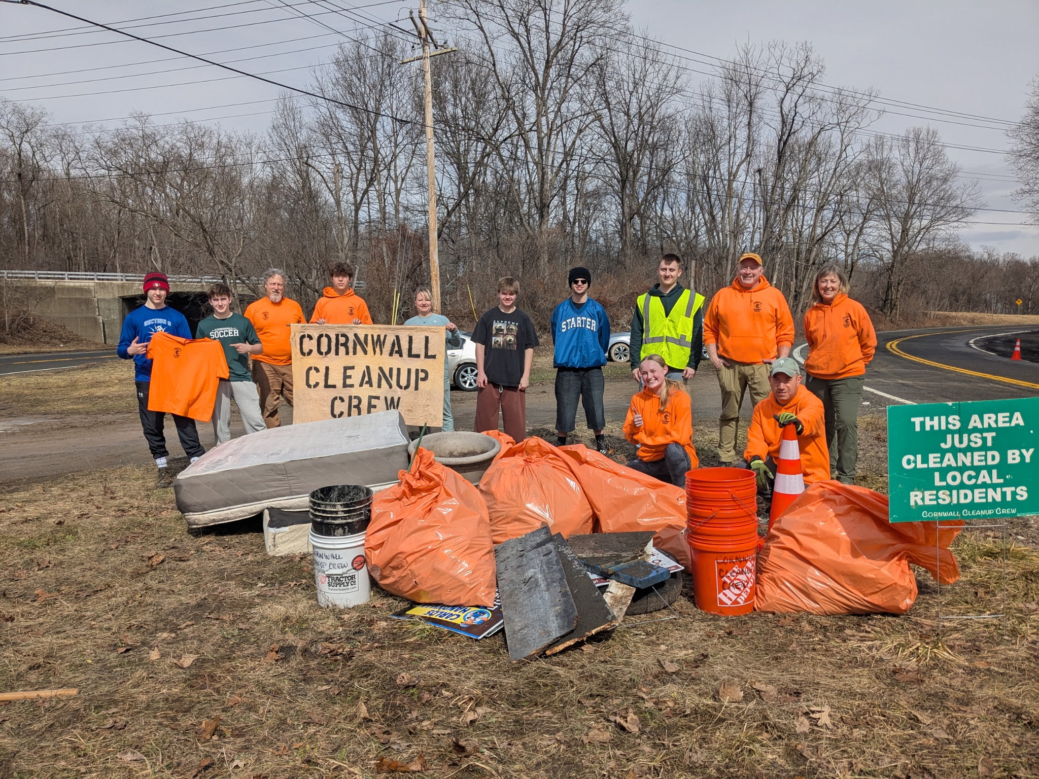 HVCC volunteers during a community cleanup